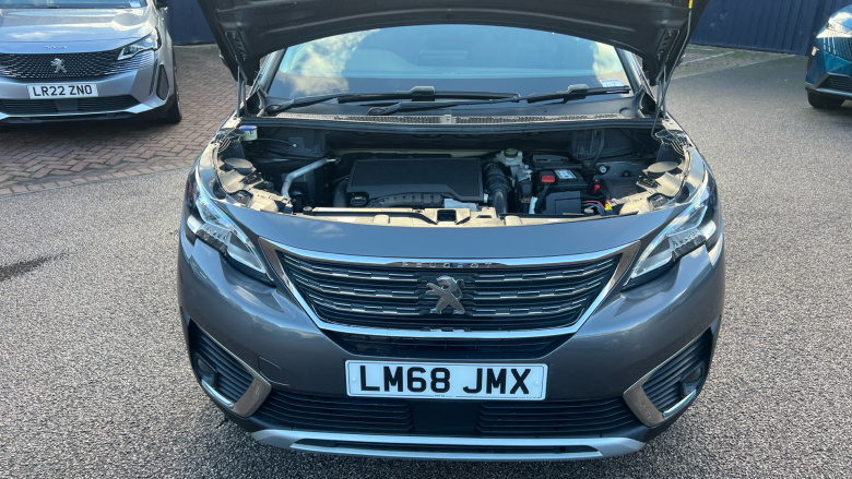 Peugeot 5008 1.2 PureTech Allure 5dr Petrol Estate